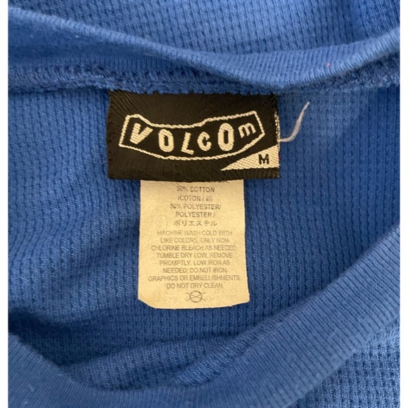 Volcom Thermal Waffle Knit Long Sleeve Shirt. Size Medium - Picture 2 of 3